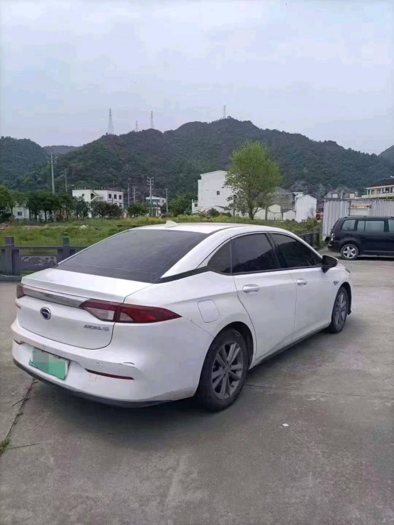 嘉兴21年传祺埃安S5306