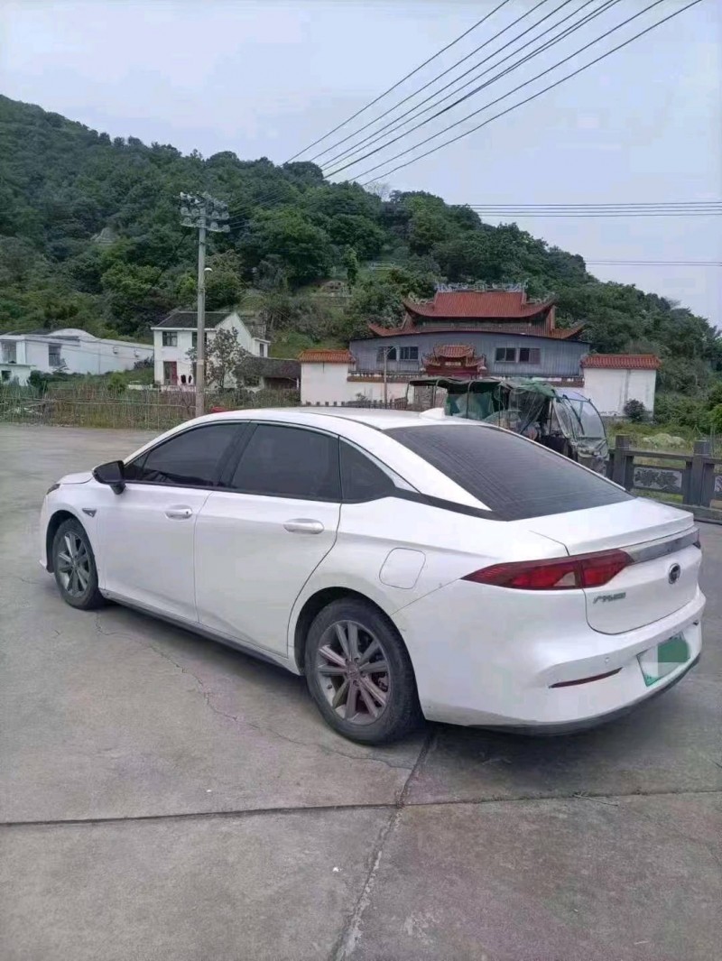 嘉兴21年传祺埃安S5308