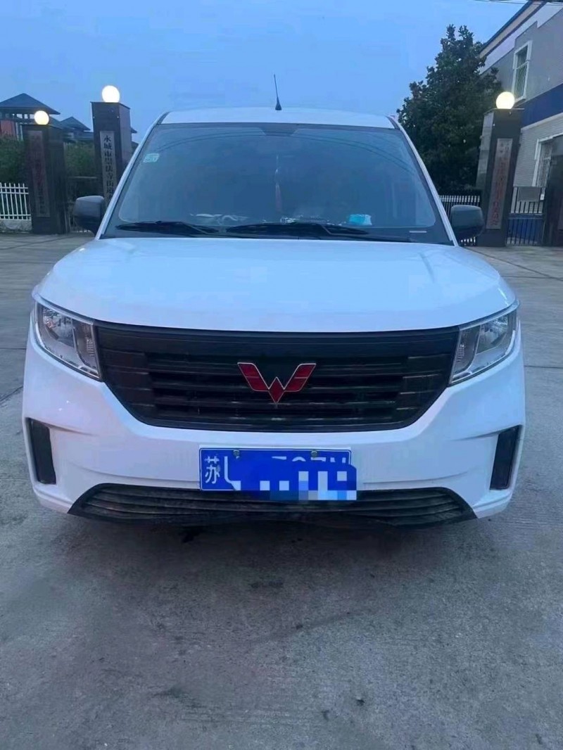 平頂山21年五菱汽車宏光1