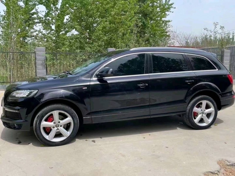 济宁13年奥迪Q72