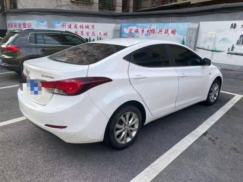 衡阳17年现代朗动4