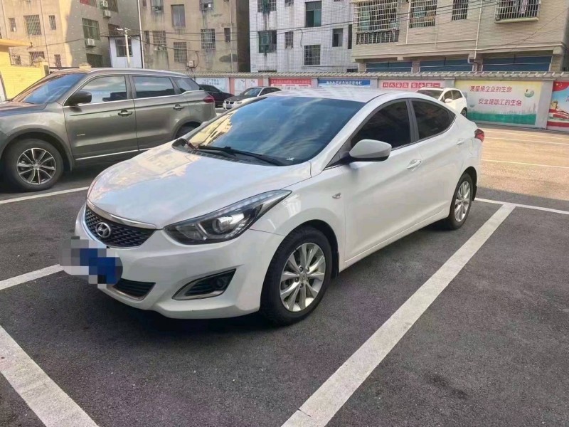 衡阳17年现代朗动8