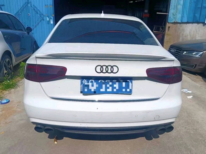 枣庄13年奥迪A4L2