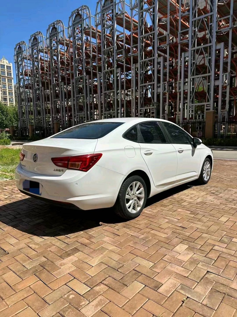 邯郸17年别克威朗4