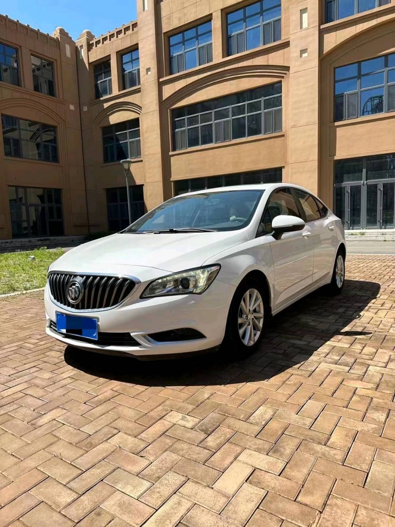 邯郸17年别克威朗8