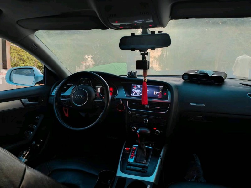 淮南14年奥迪A56