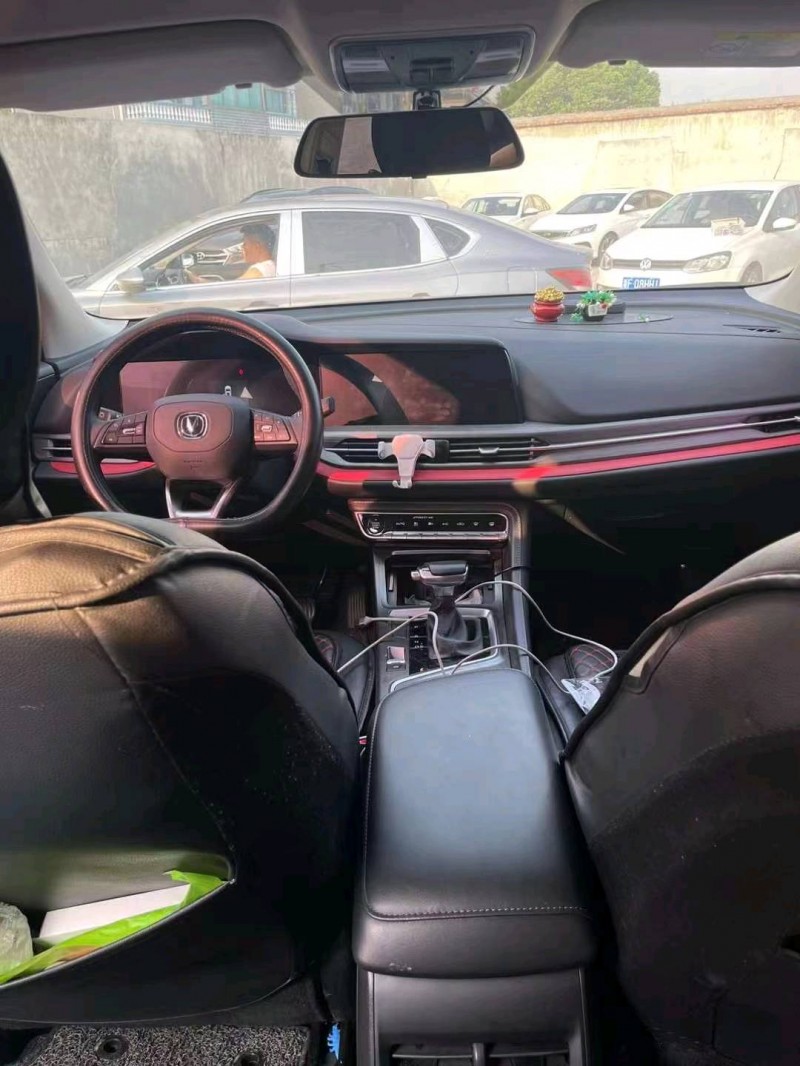嘉興21年長安汽車CS556