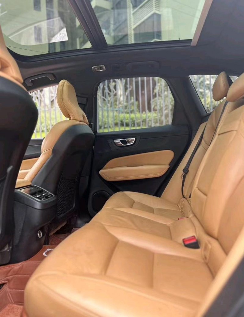 东莞19年沃尔沃XC606