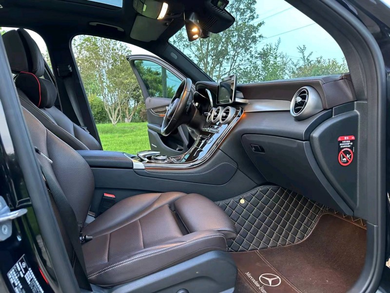 徐州19年奔驰GLC5