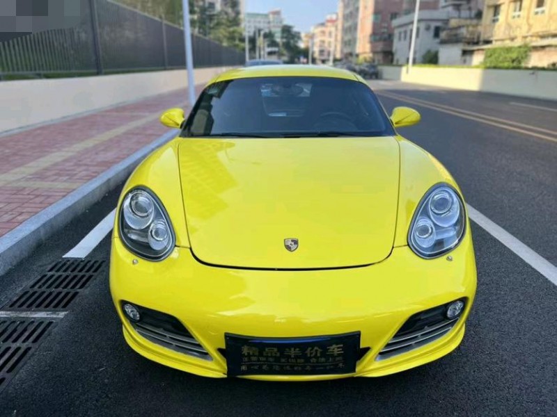 东莞12年保时捷卡曼1