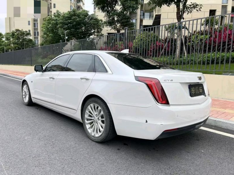 东莞18年凯迪拉克CT68