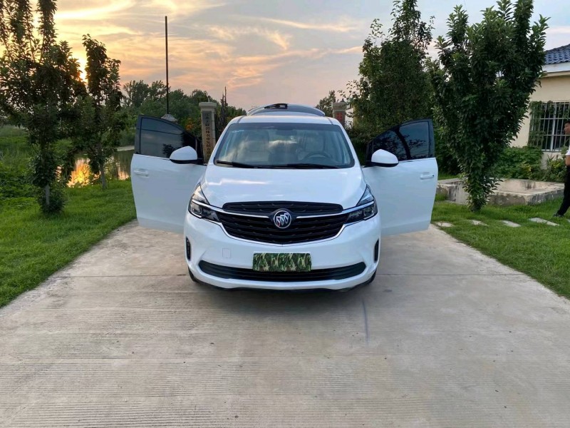 徐州20年别克GL82