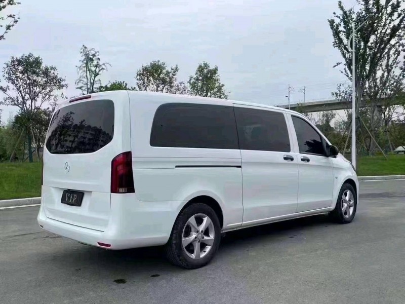 嘉兴17年奔驰威霆4