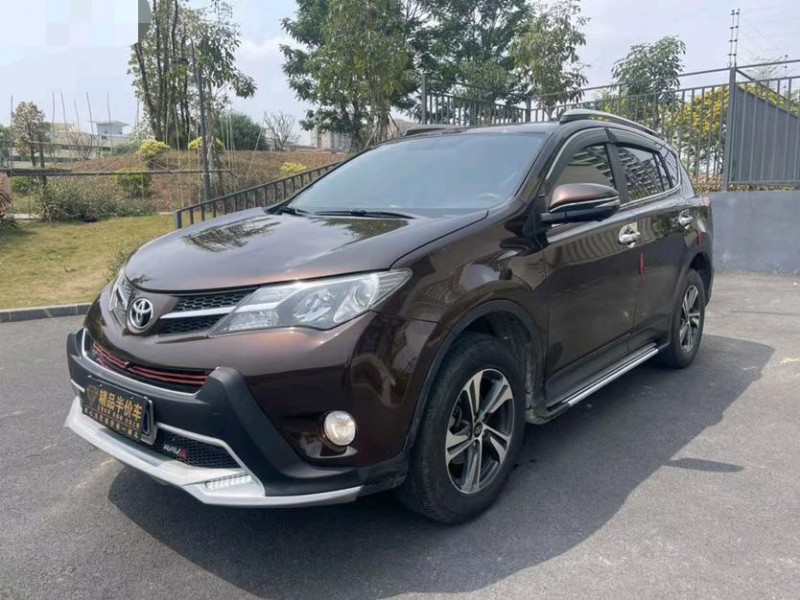 东莞15年丰田RAV43