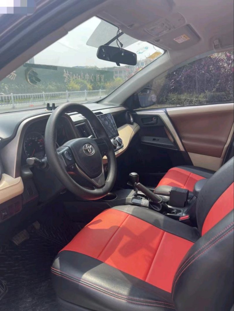 东莞15年丰田RAV44