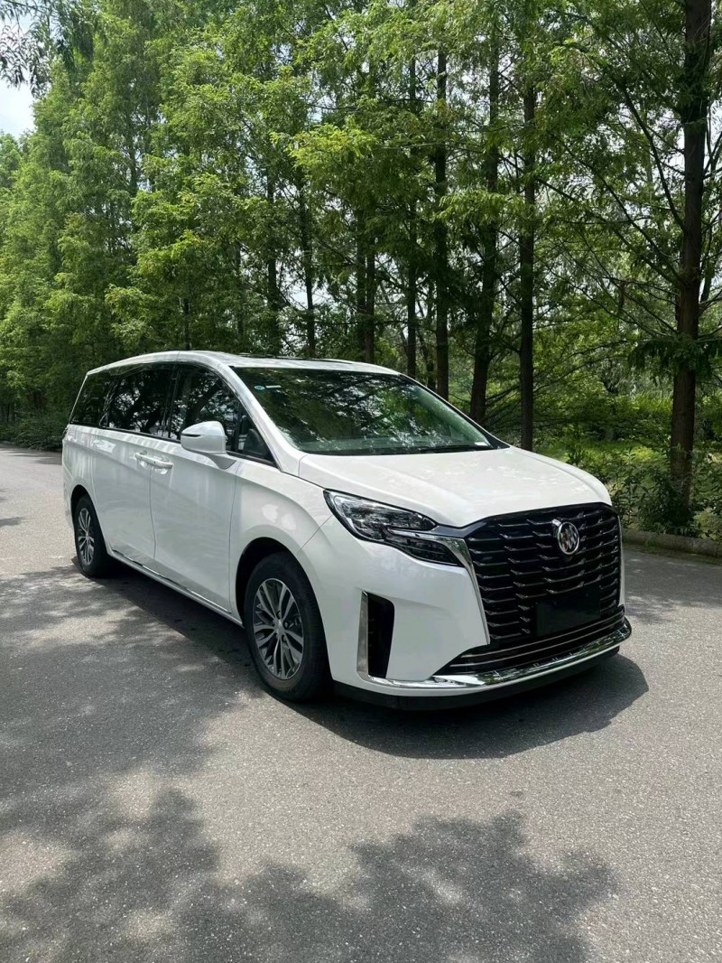 徐州23年别克GL83