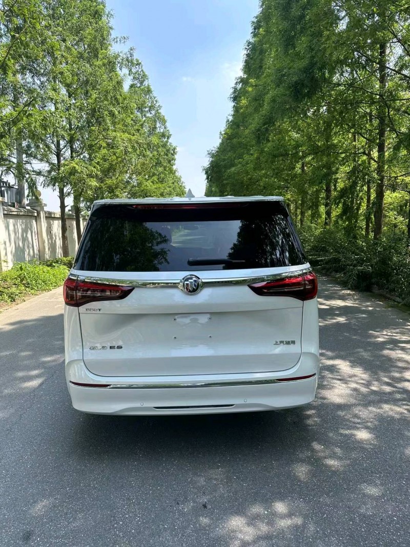 徐州23年别克GL89