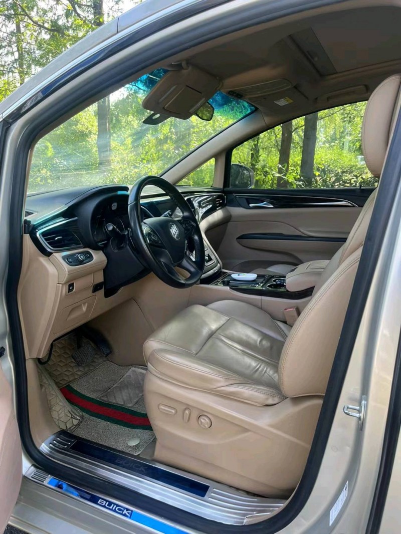 徐州19年别克GL86