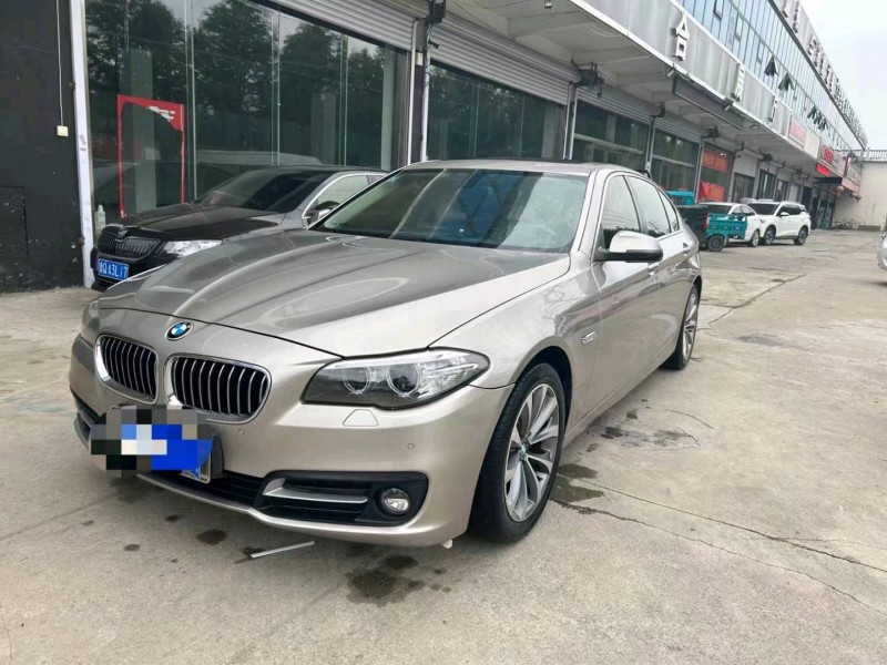 济南16年宝马5系3