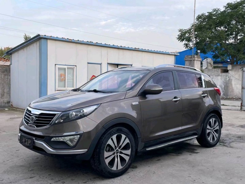 济宁14年起亚智跑3