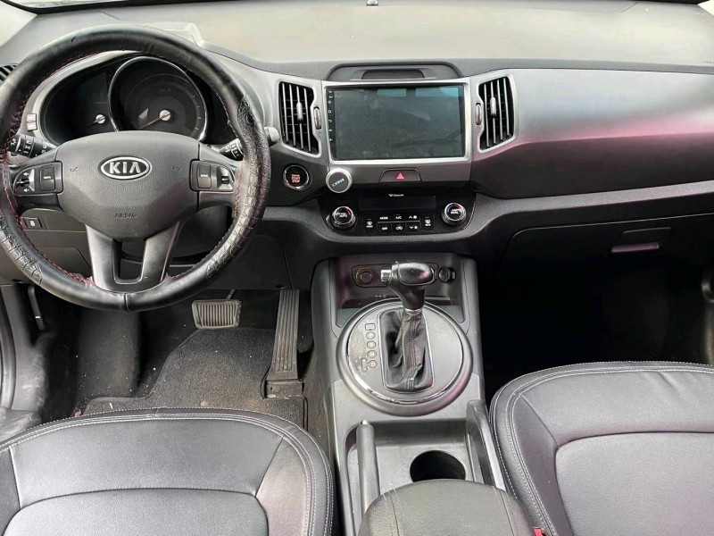 济宁14年起亚智跑4