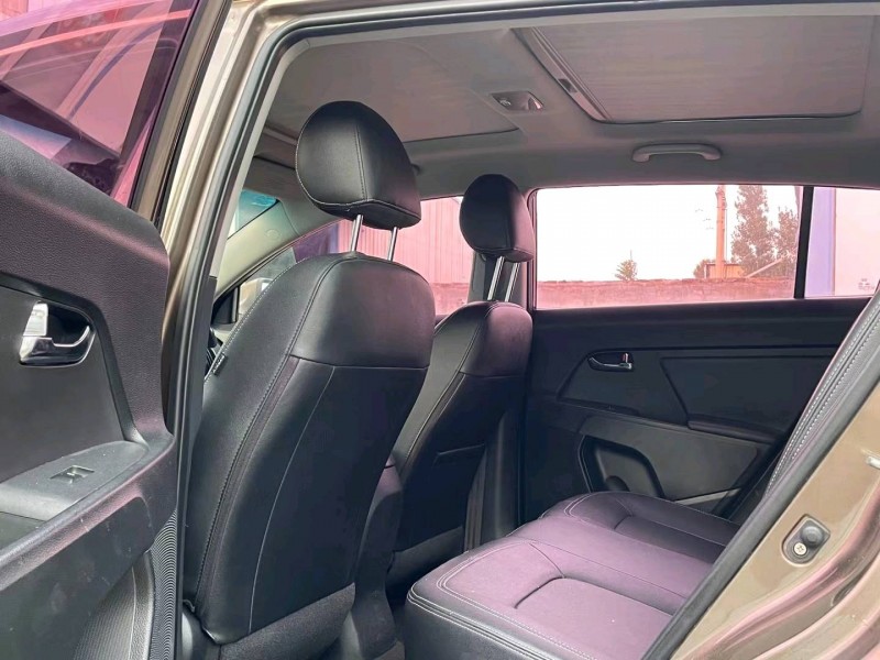 济宁14年起亚智跑5