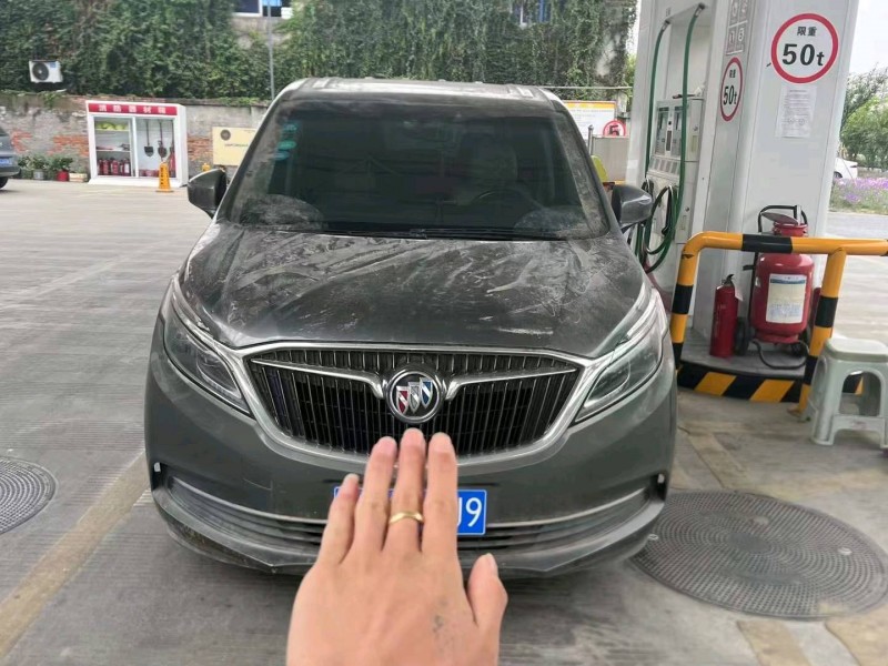 枣庄17年别克GL81