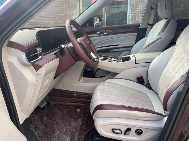 广州21年福特领裕4