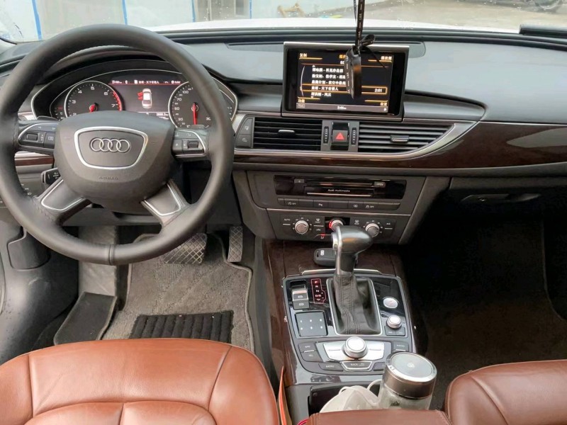 济宁16年奥迪A6L4
