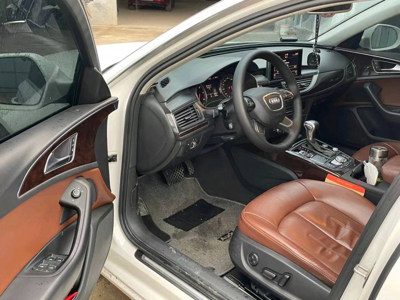 济宁16年奥迪A6L6