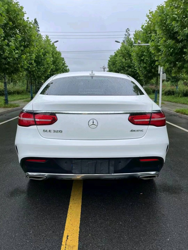 徐州17年奔驰GLE9