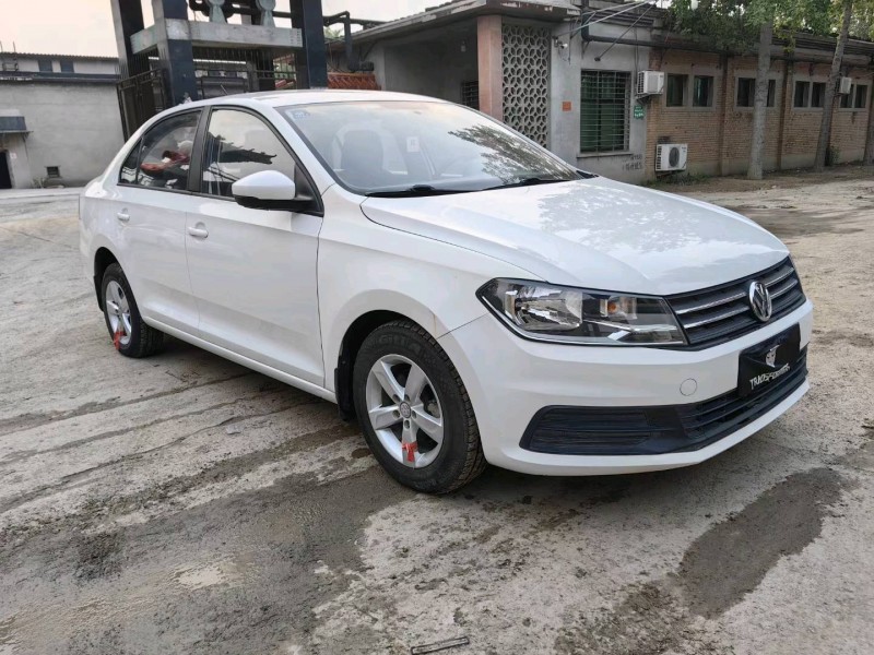 保定16年大众桑塔纳2