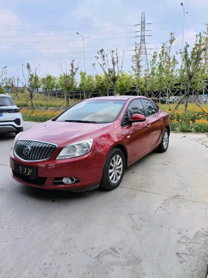 枣庄11年别克英朗GT3