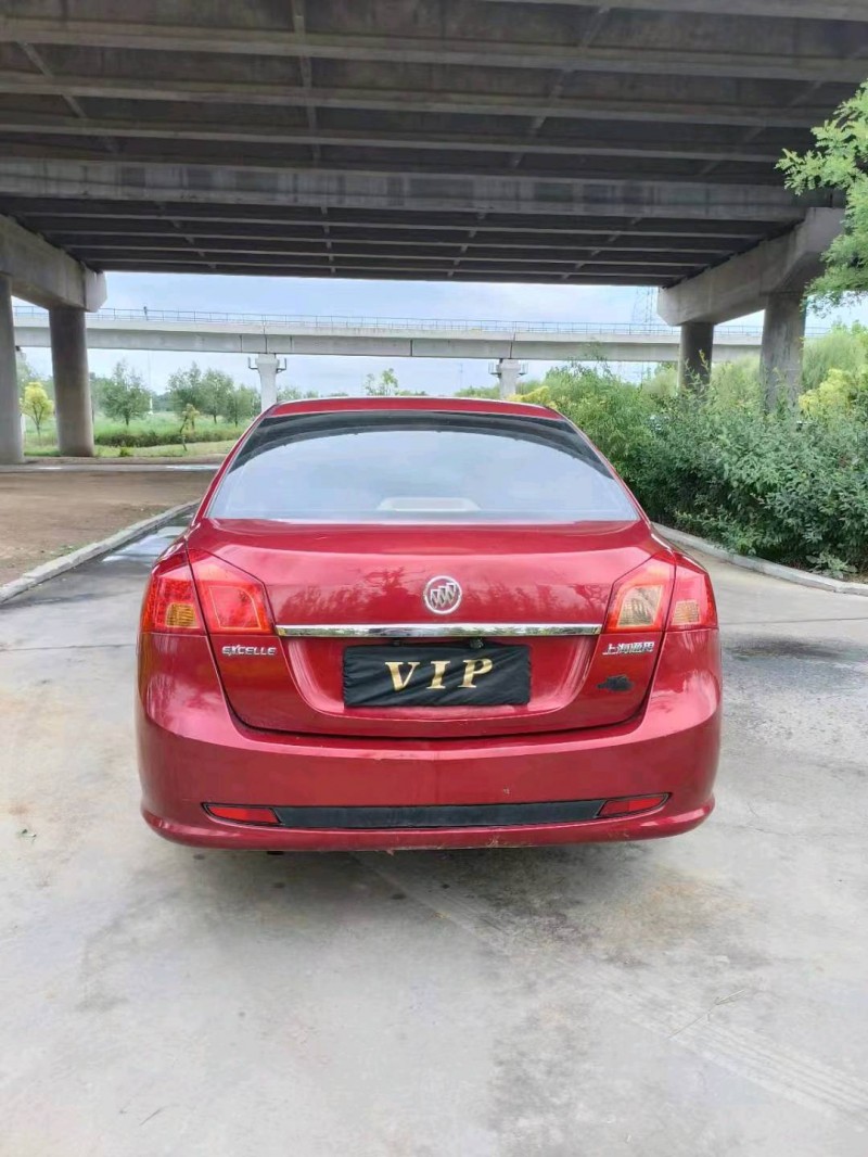 淄博12年别克凯越8