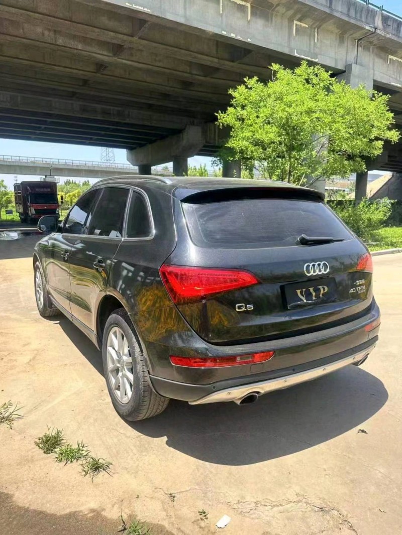 东营15年奥迪Q58