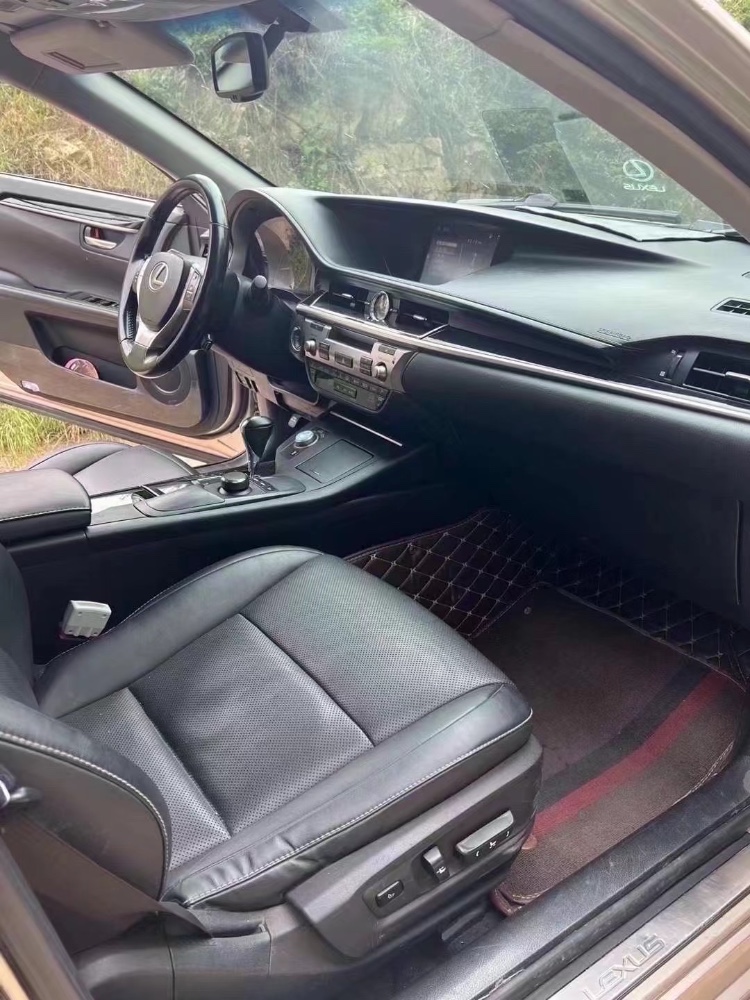 青岛14年雷克萨斯ES7