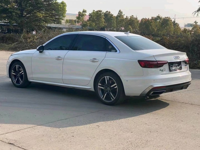 襄陽21年奧迪A4L3