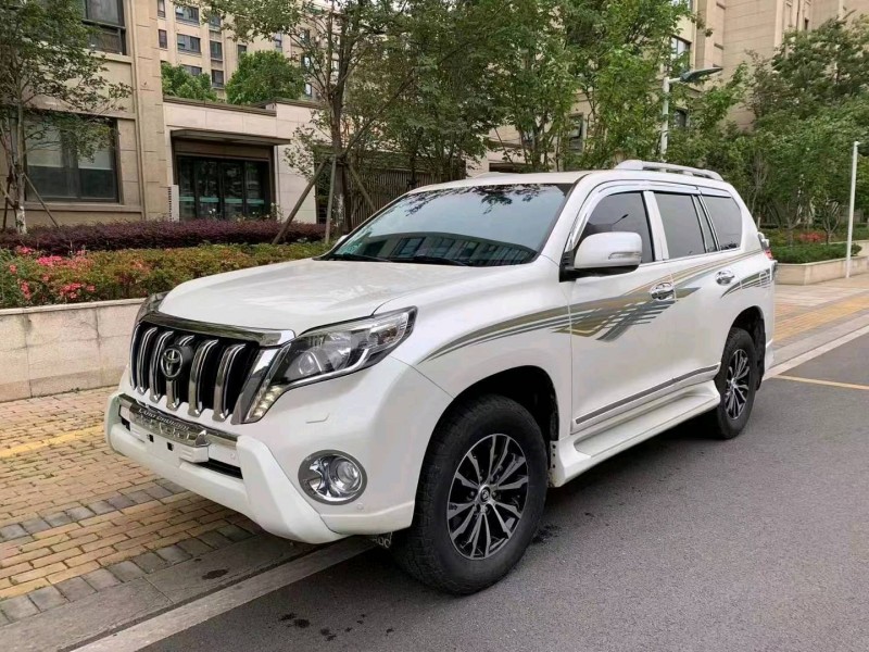苏州16年丰田普拉多2