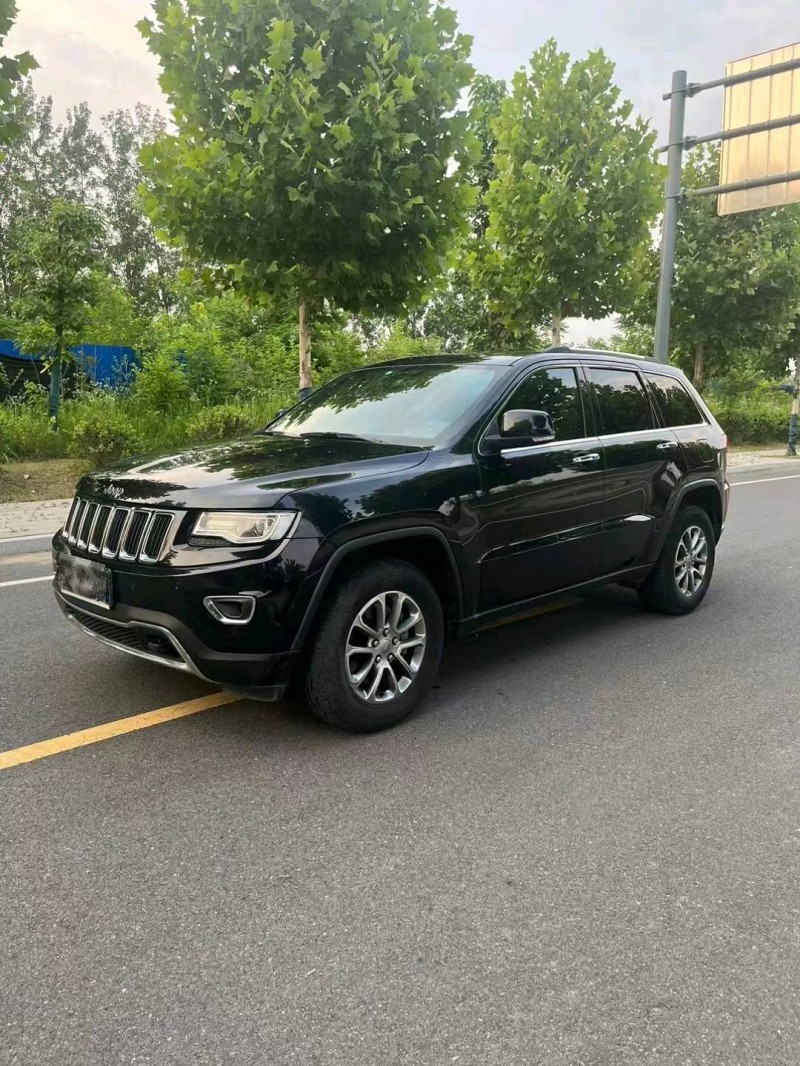 徐州15年Jeep大切诺基3