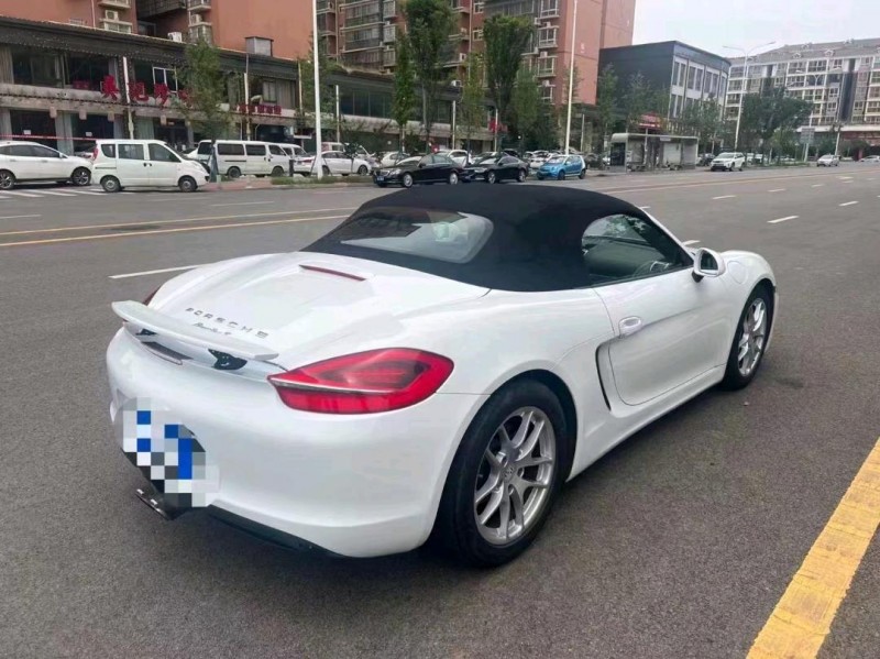 衡阳15年保时捷7184