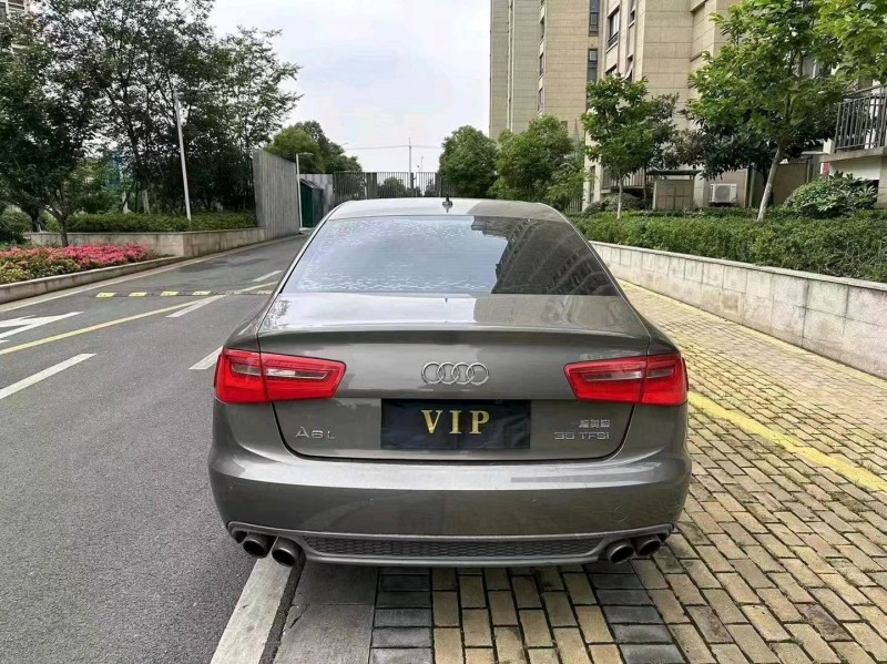 苏州14年奥迪A6L8