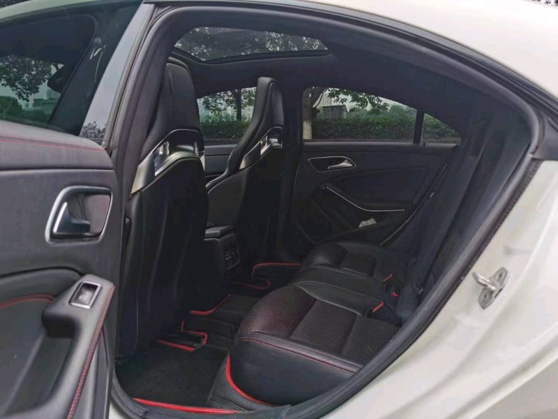 徐州16年奔驰CLA7