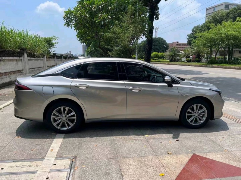 东莞16年比亚迪唐2