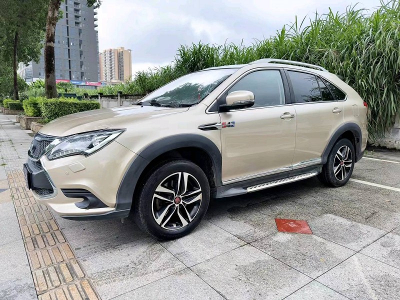 东莞16年比亚迪唐3