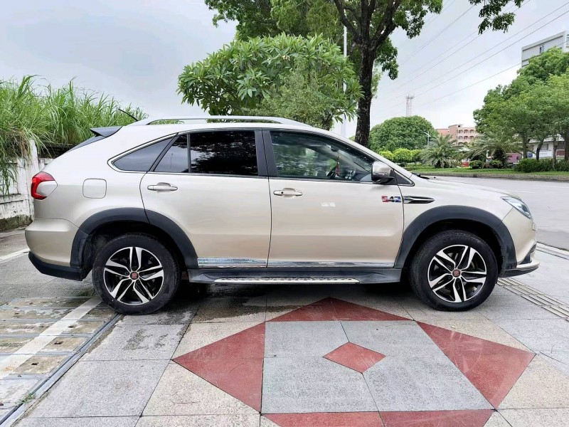 东莞16年比亚迪唐8