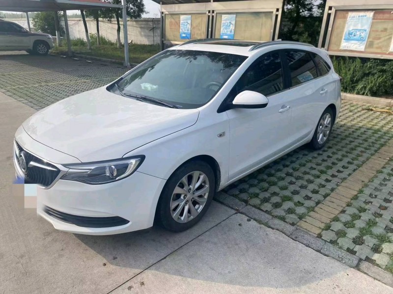 临沂18年别克阅朗3