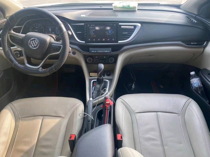 临沂18年别克阅朗7