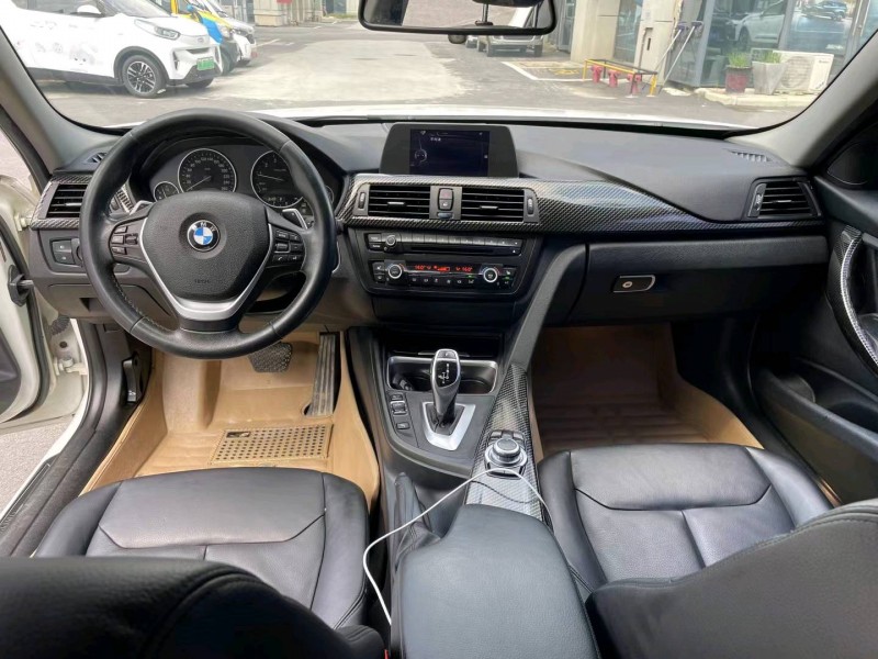 淮南15年宝马3系8