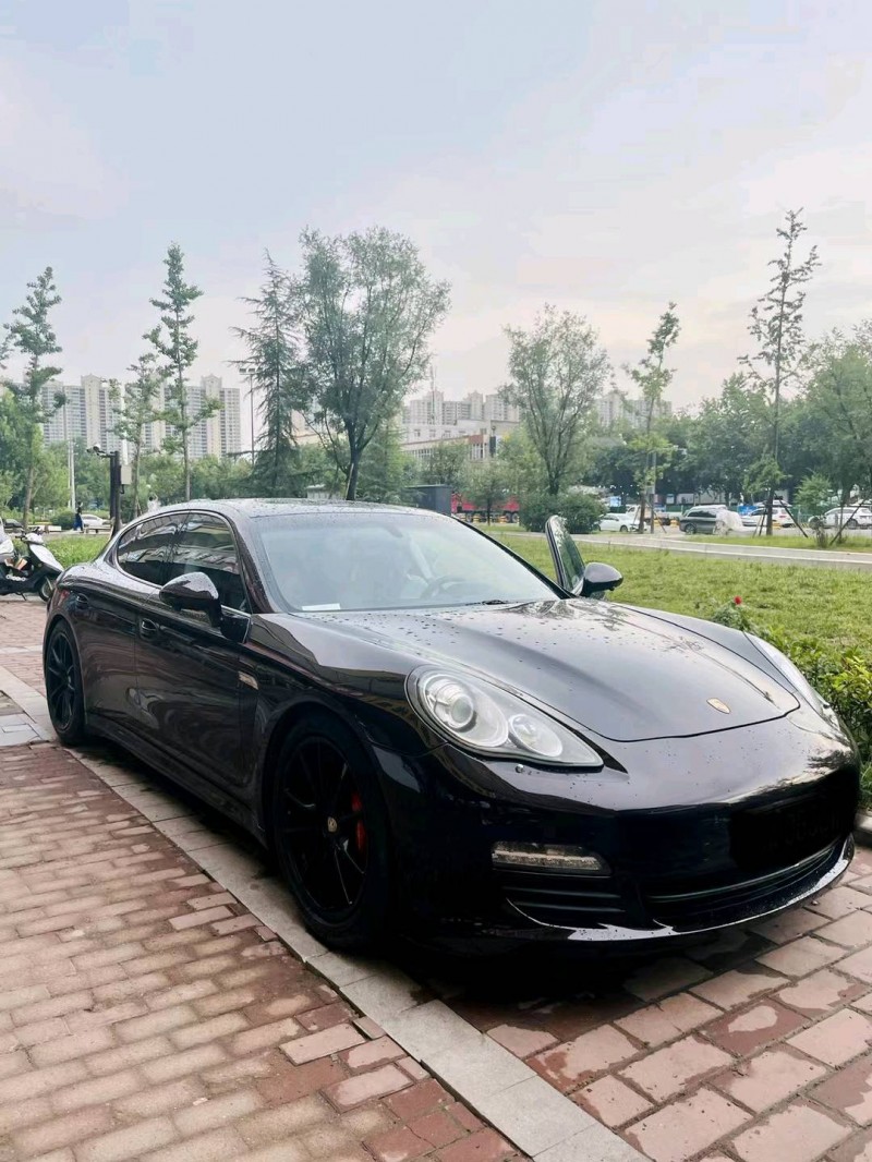 寶雞11年保時捷帕拉梅拉2