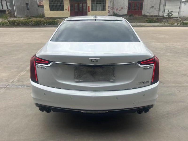 徐州19年凯迪拉克CT62